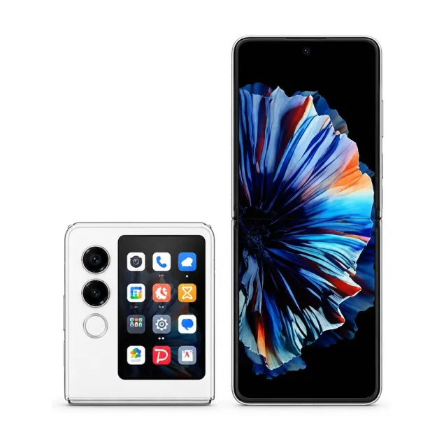 Cambiar pantalla ZTE Nubia Flip 2 5G en Madrid: ZTE Nubia Flip 2 5G por delante y por detrás