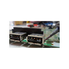 Reparación o cambio de Puertos USB - MundoDelMóvil Madrid