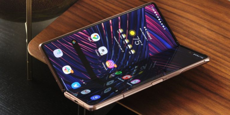 Samsung Galaxy Z Fold 2